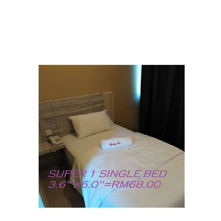 Hotel Spring Inn Сунгай Петани Екстериор снимка